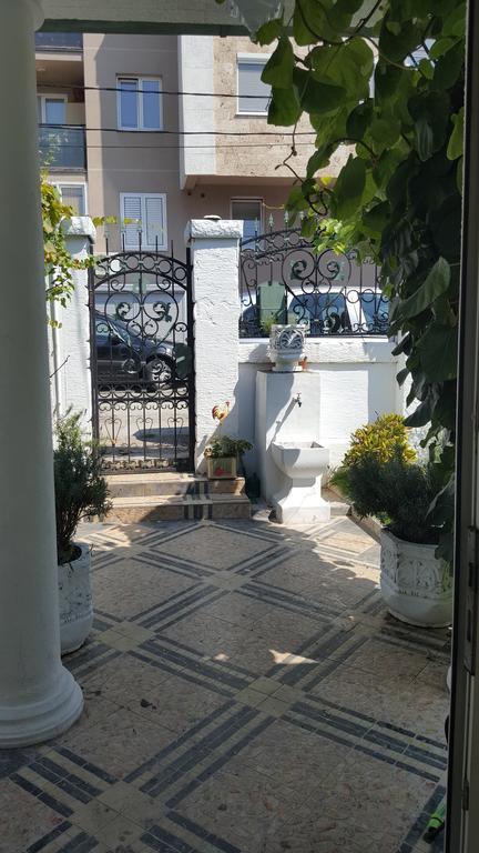 French House Belgrad